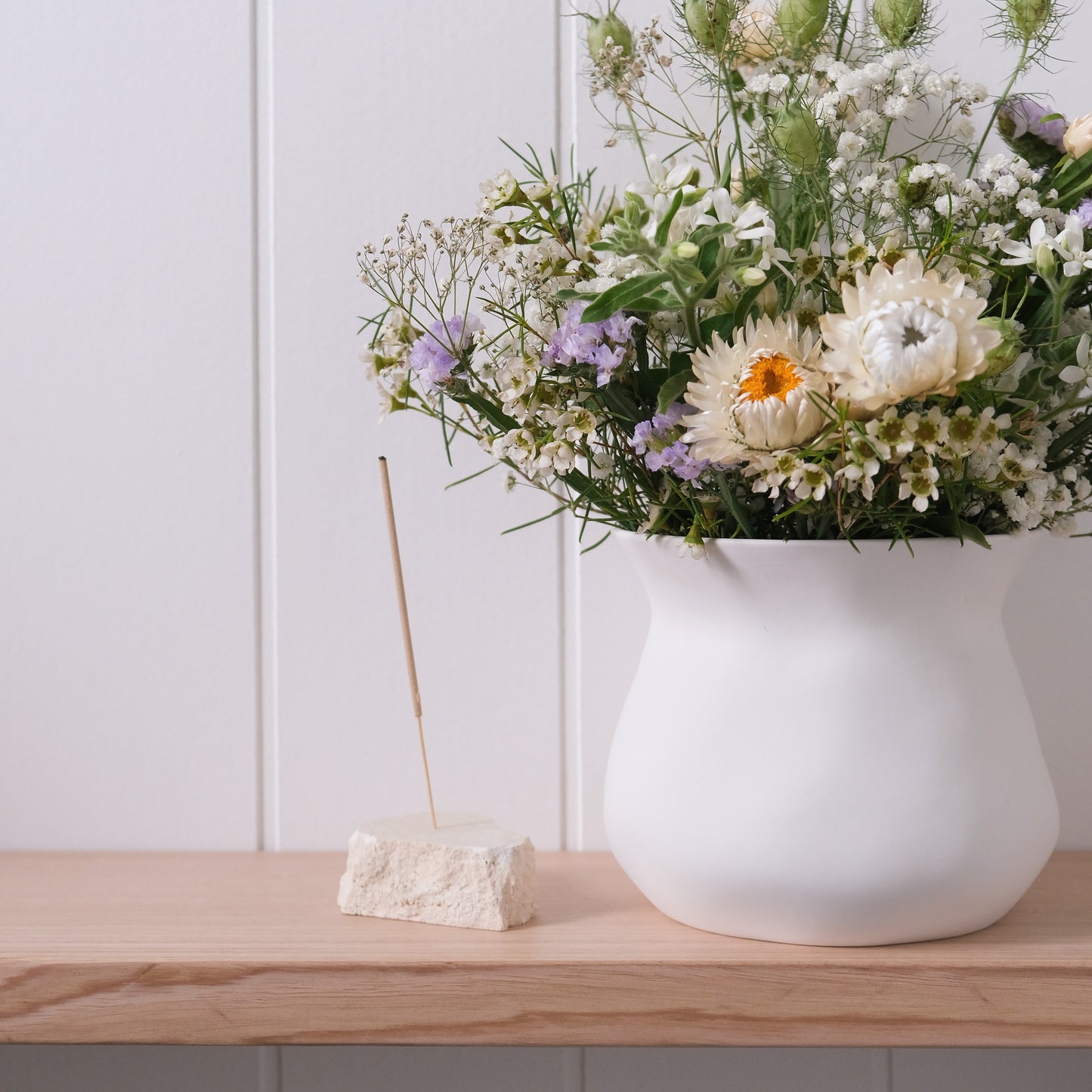 Tubby Vase Snow (L)