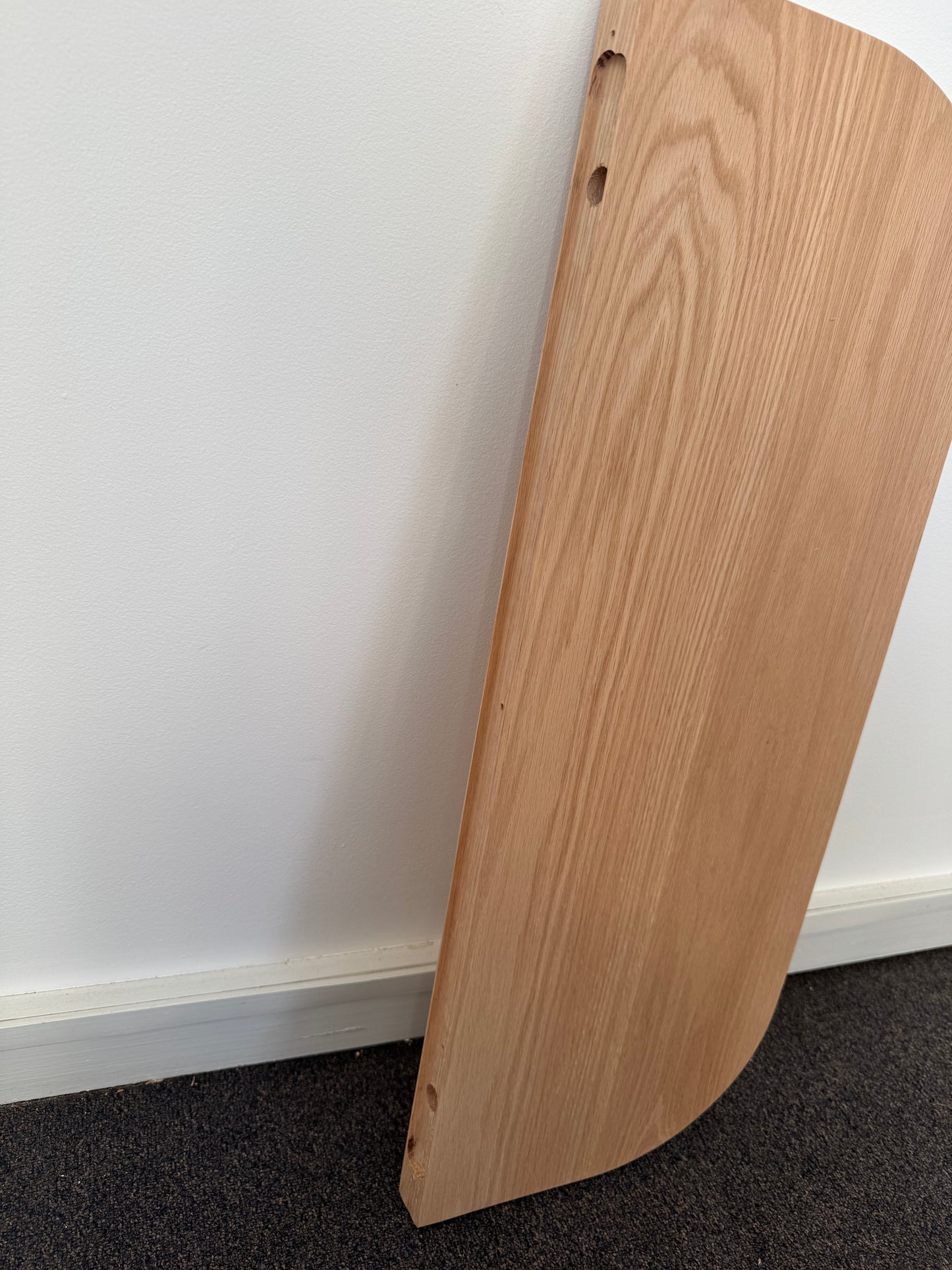 Curved Floating Shelf in Blonde Oak - 285mm x 750mm - warehouse sale