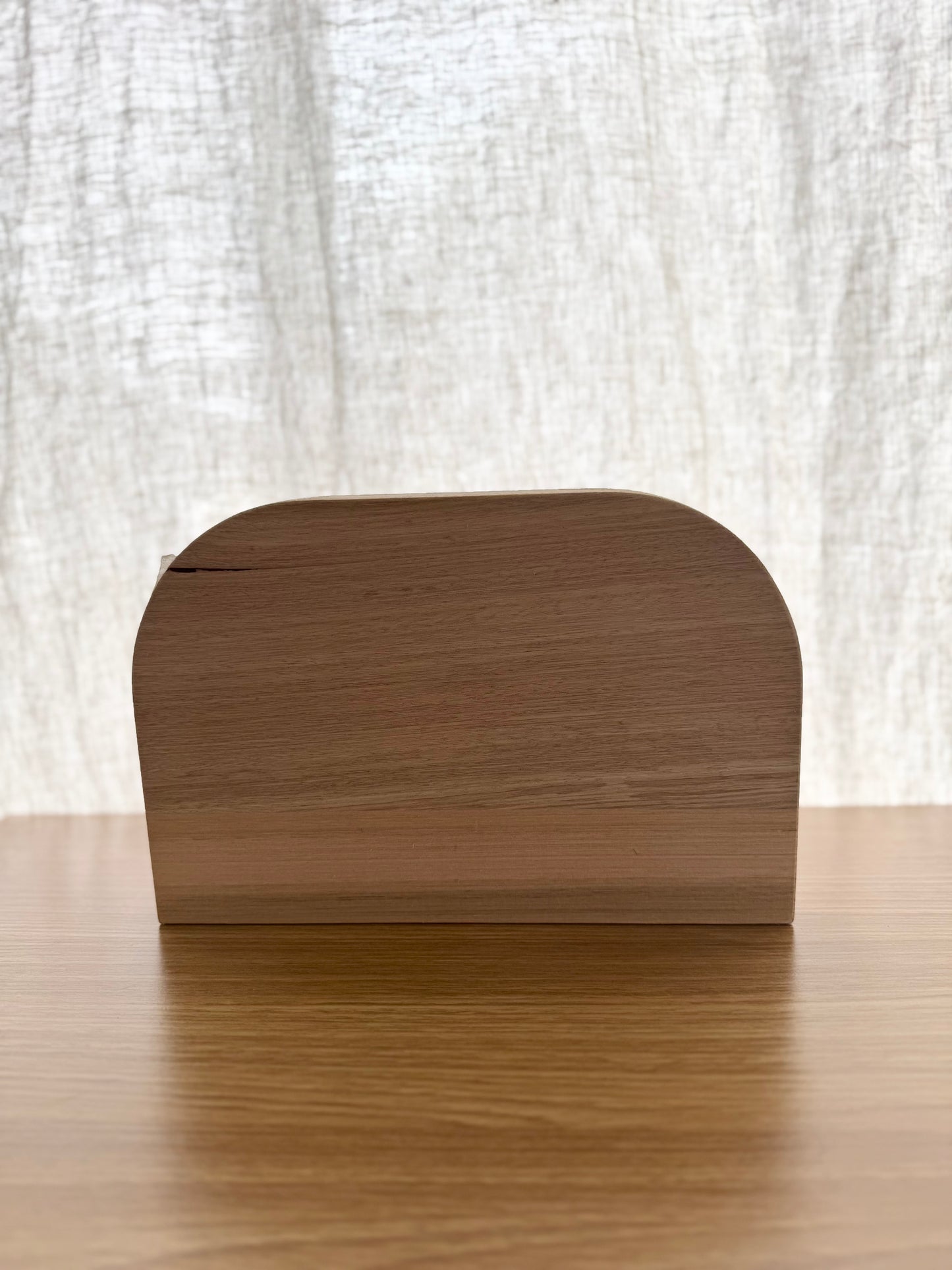Curved Floating Shelf in Tasmanian Oak 200mm D x 300mm W - Warehouse Sale