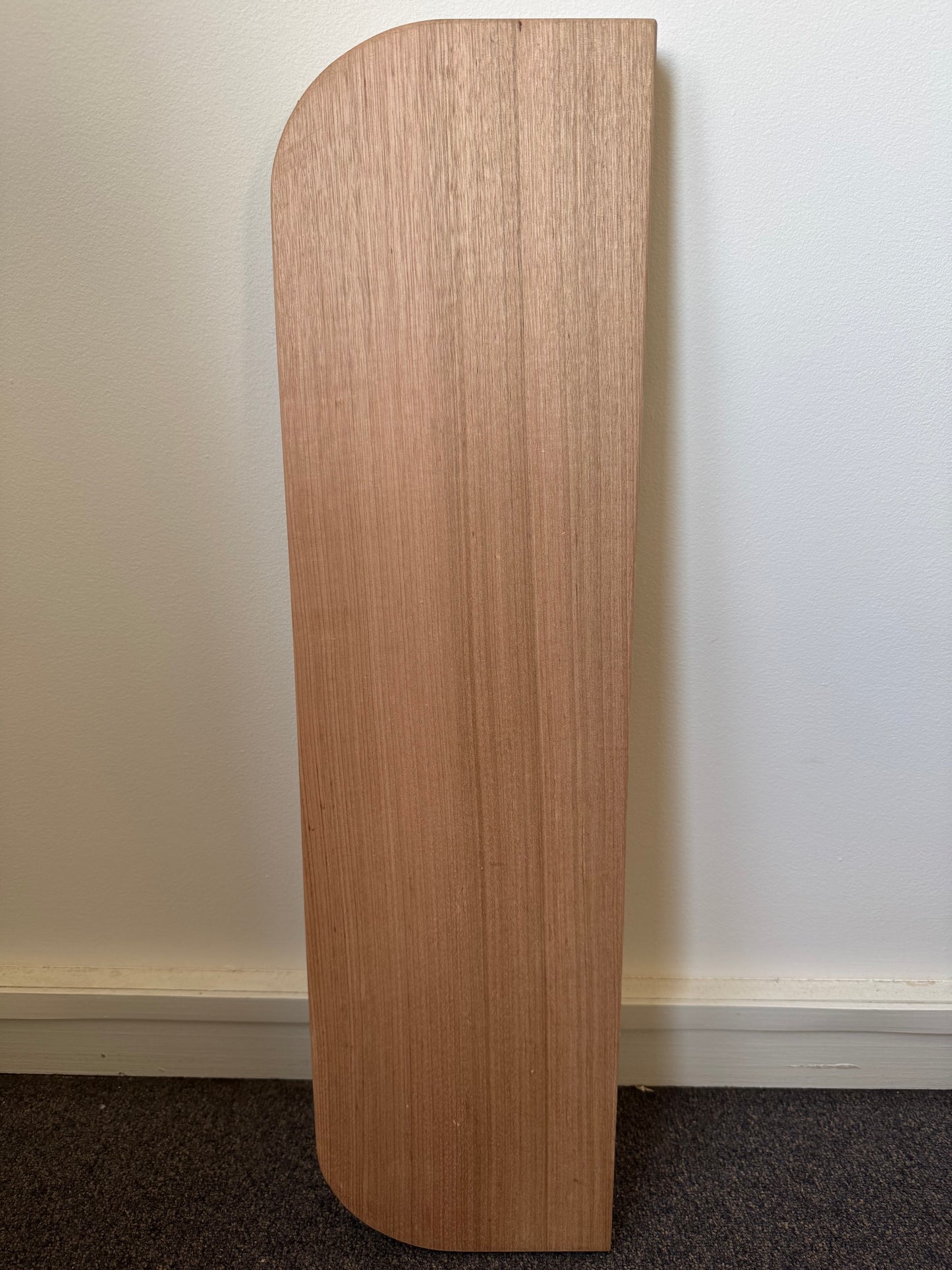 Curved Floating Shelf in Tasmanian Oak - 185mm x 750mm - warehouse sale