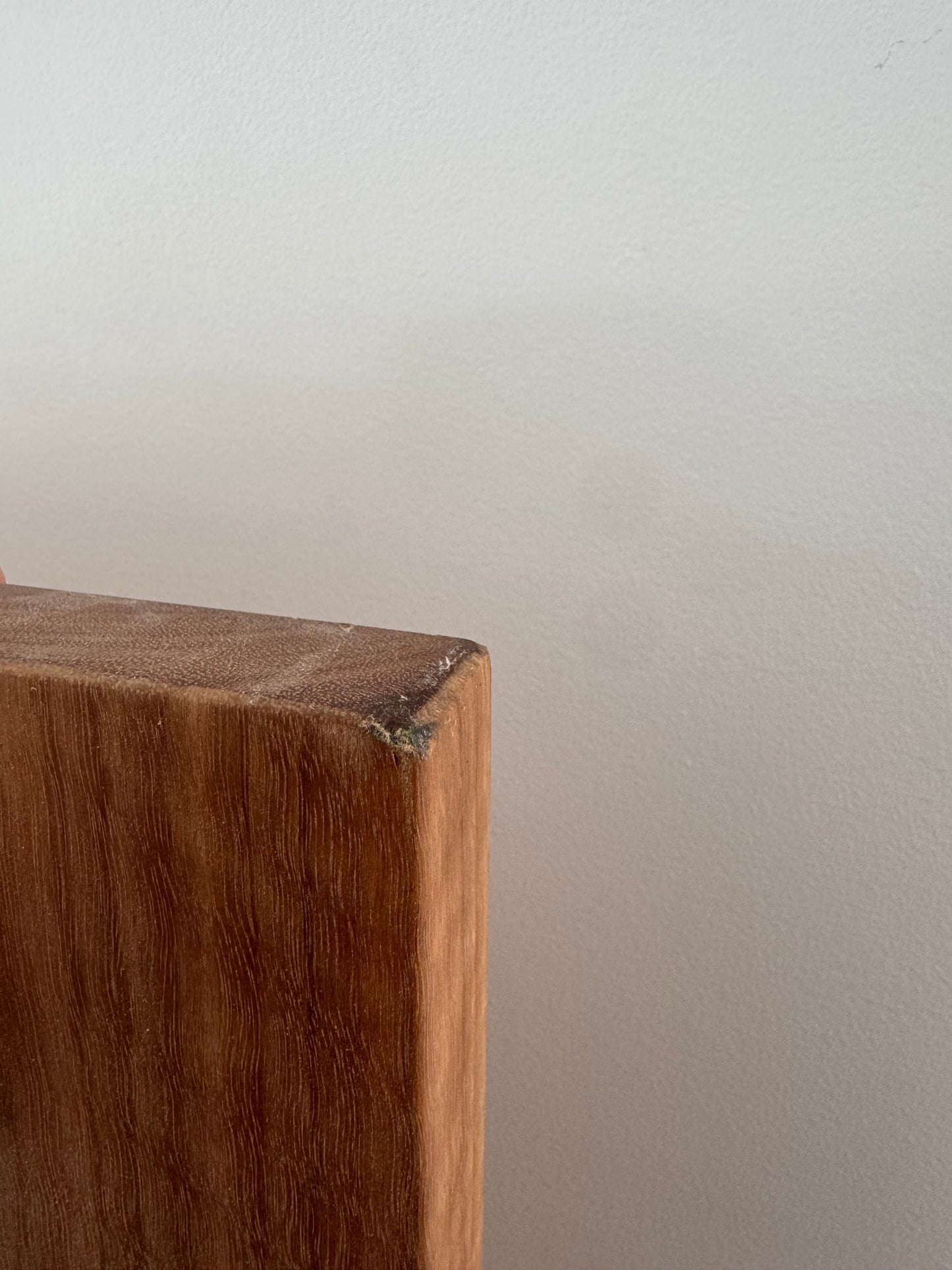 Floating Desk in Spotted Gum - 500mm x 1380mm - warehouse sale