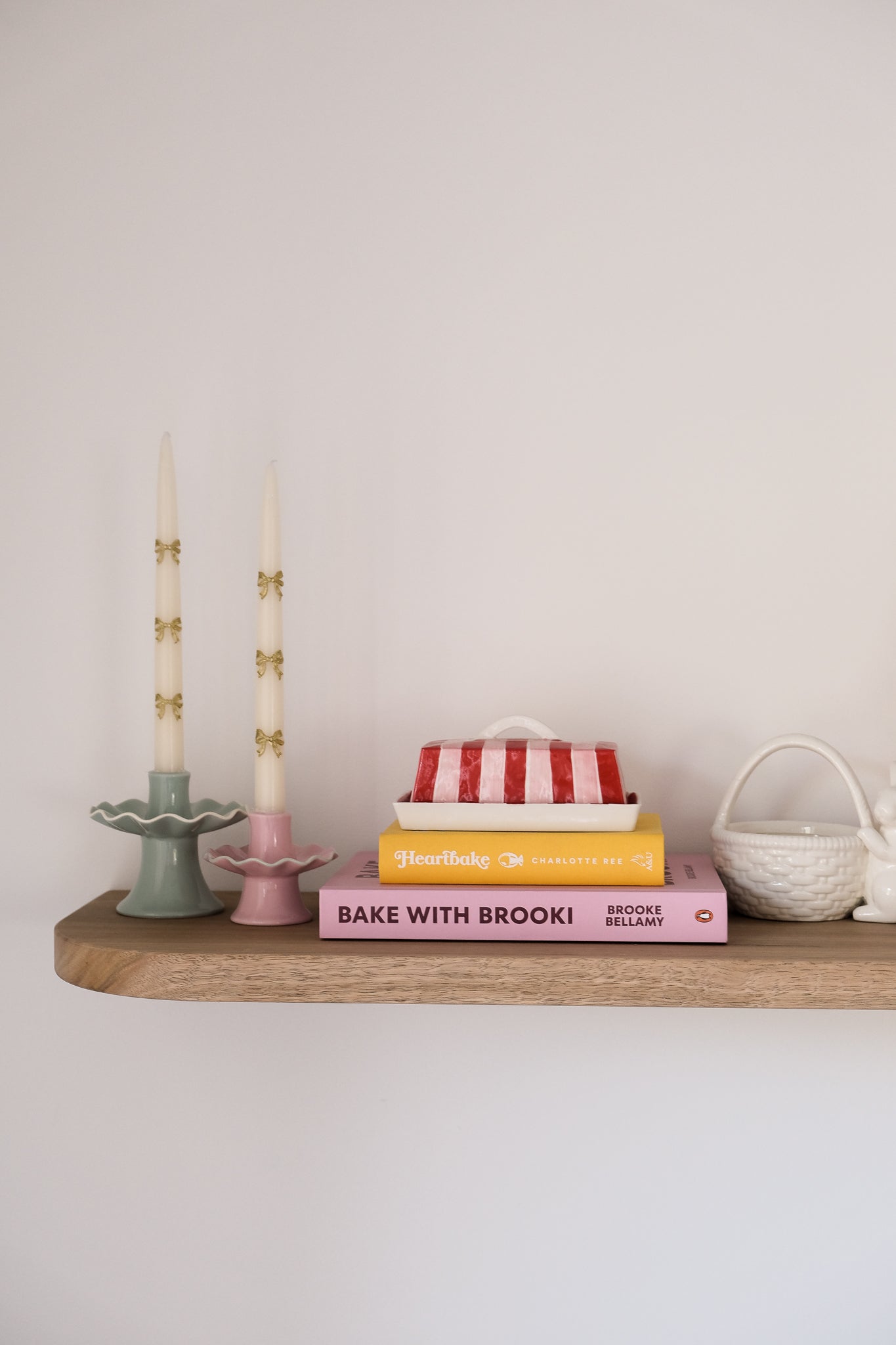 Curved Floating Shelf (Spotted Gum)