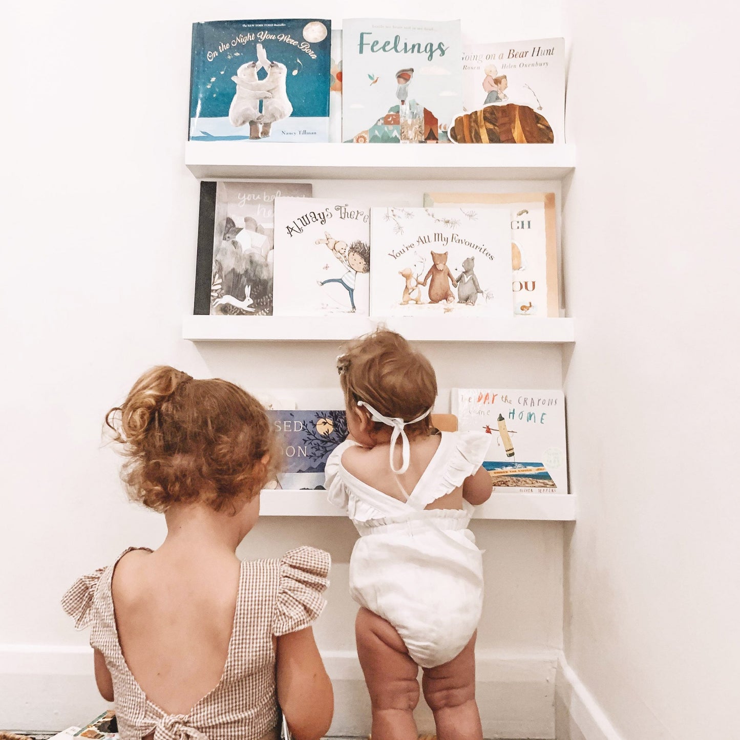 timber kids wall shelf