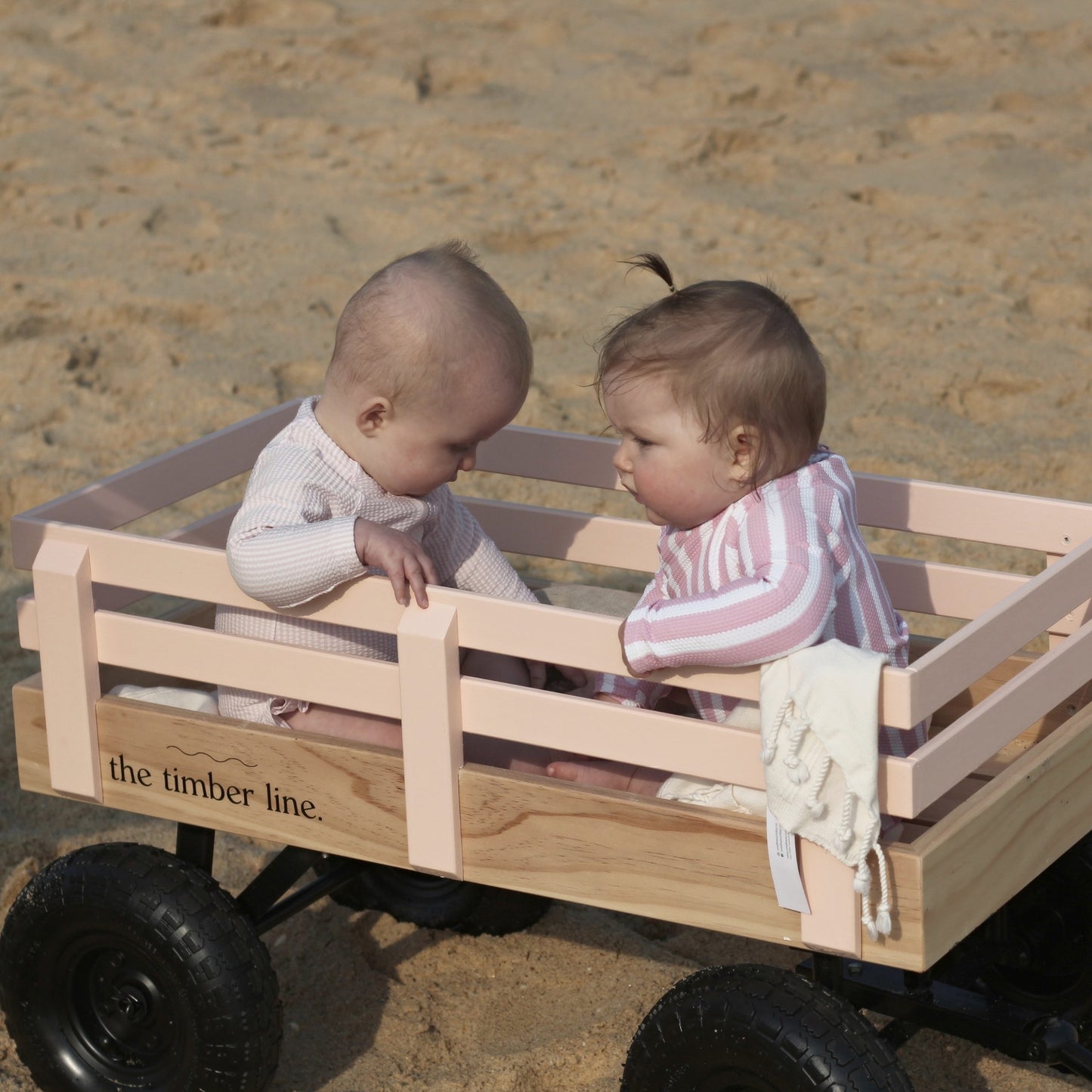 Buggy in Peachy Beachy