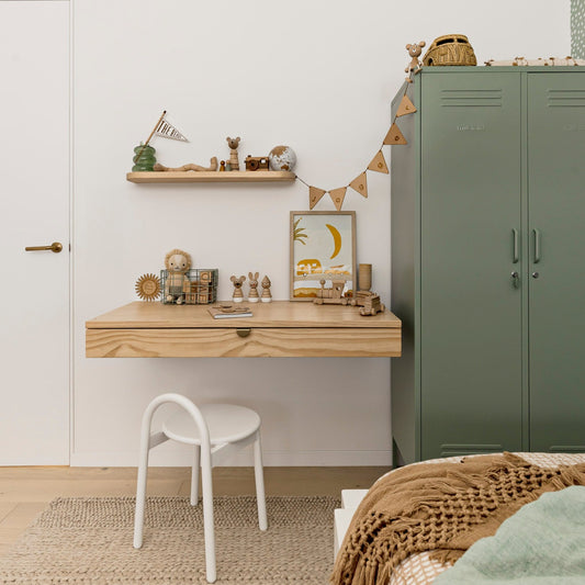 Floating Desk with drawer