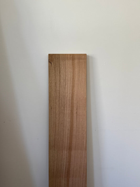 Floating Shelf in Tasmanian Oak - 185mm x 1100mm - warehouse sale