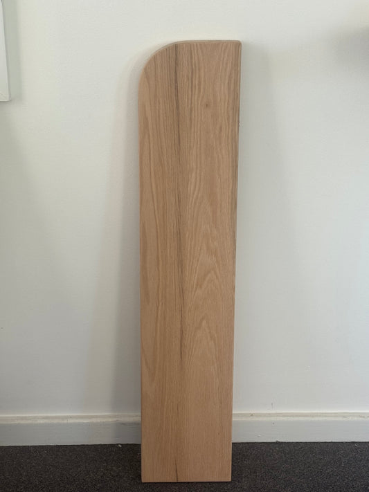 Curved (one end) Floating Shelf in American Oak - 185mm x 900mm - warehouse sale