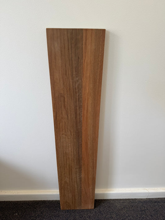 Floating shelf in Spotted Gum - 185mm x 900mm - warehouse sale