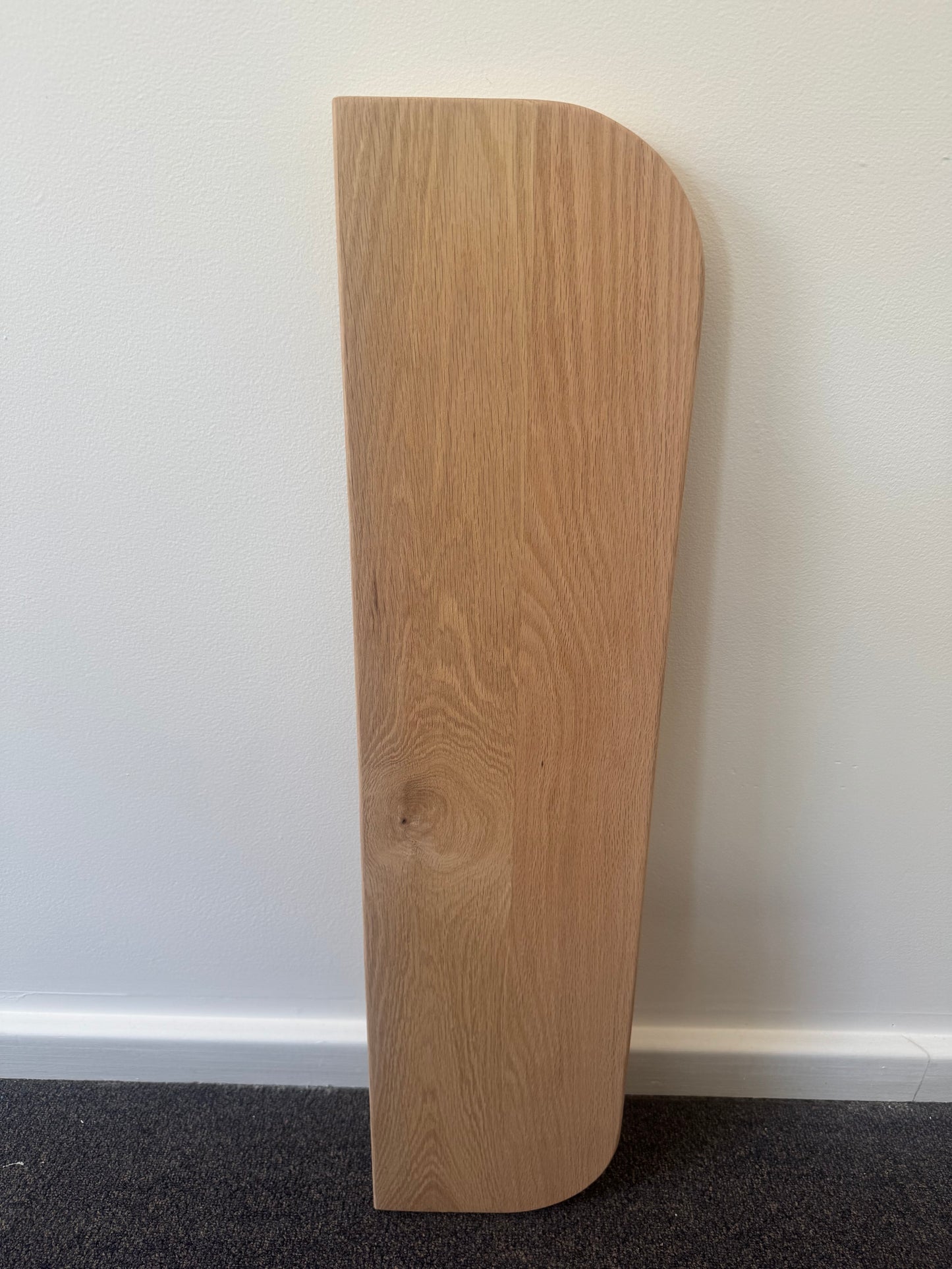 Curved Floating Shelf in American Oak - 185mm x 600mm