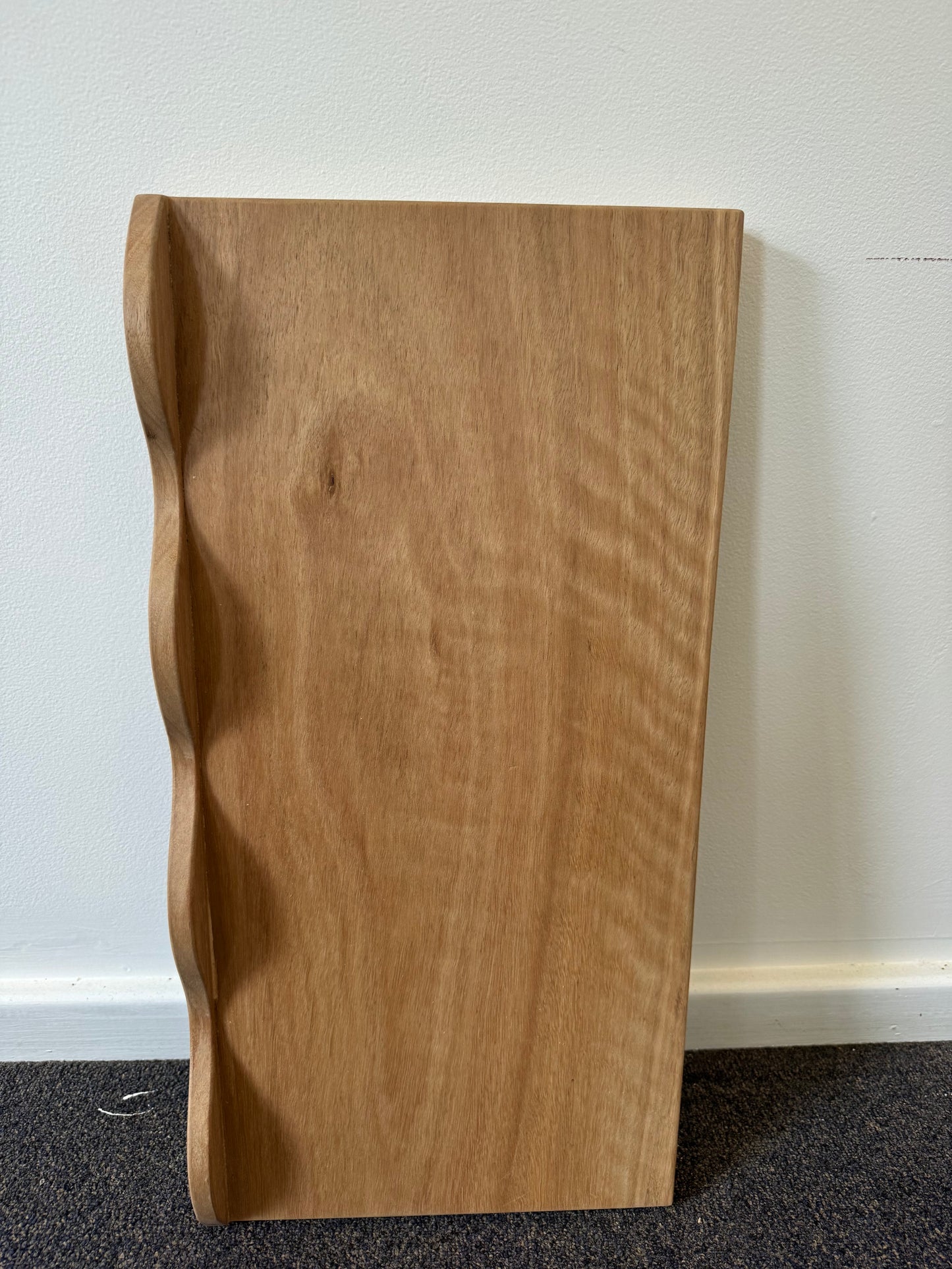Wave Floating Shelf in Blackbutt - 285mm x 600mm - warehouse sale