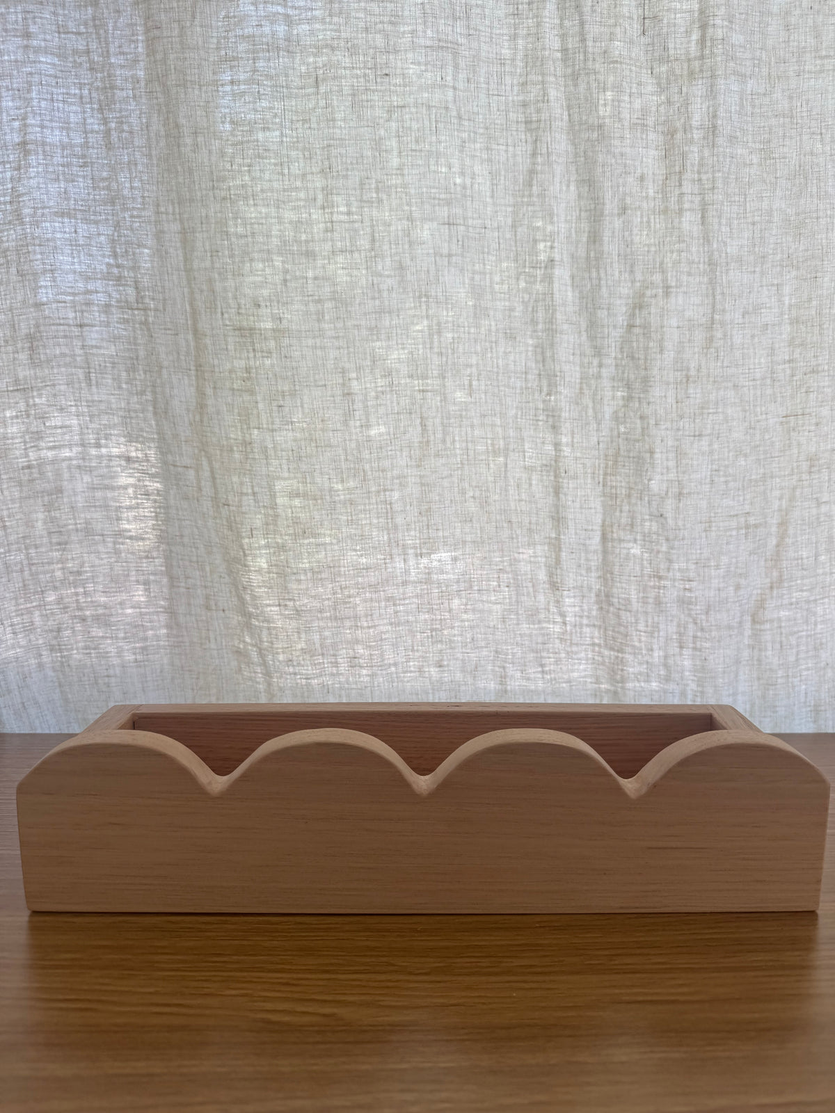 Scallop Shelf in Tasmanian Oak (with sides)- 125mm x 390mm - warehouse sale