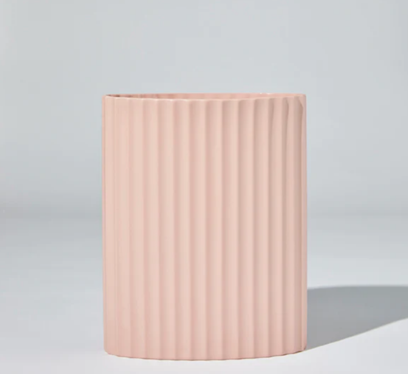 Ripple Oval Vase Icy Pink (L)